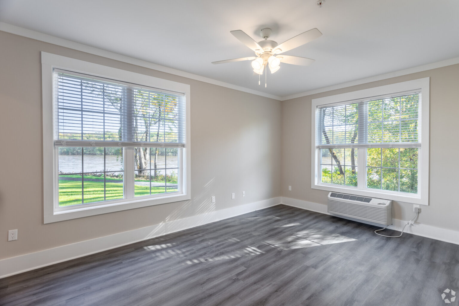 Paddlers Point Maione Inc.